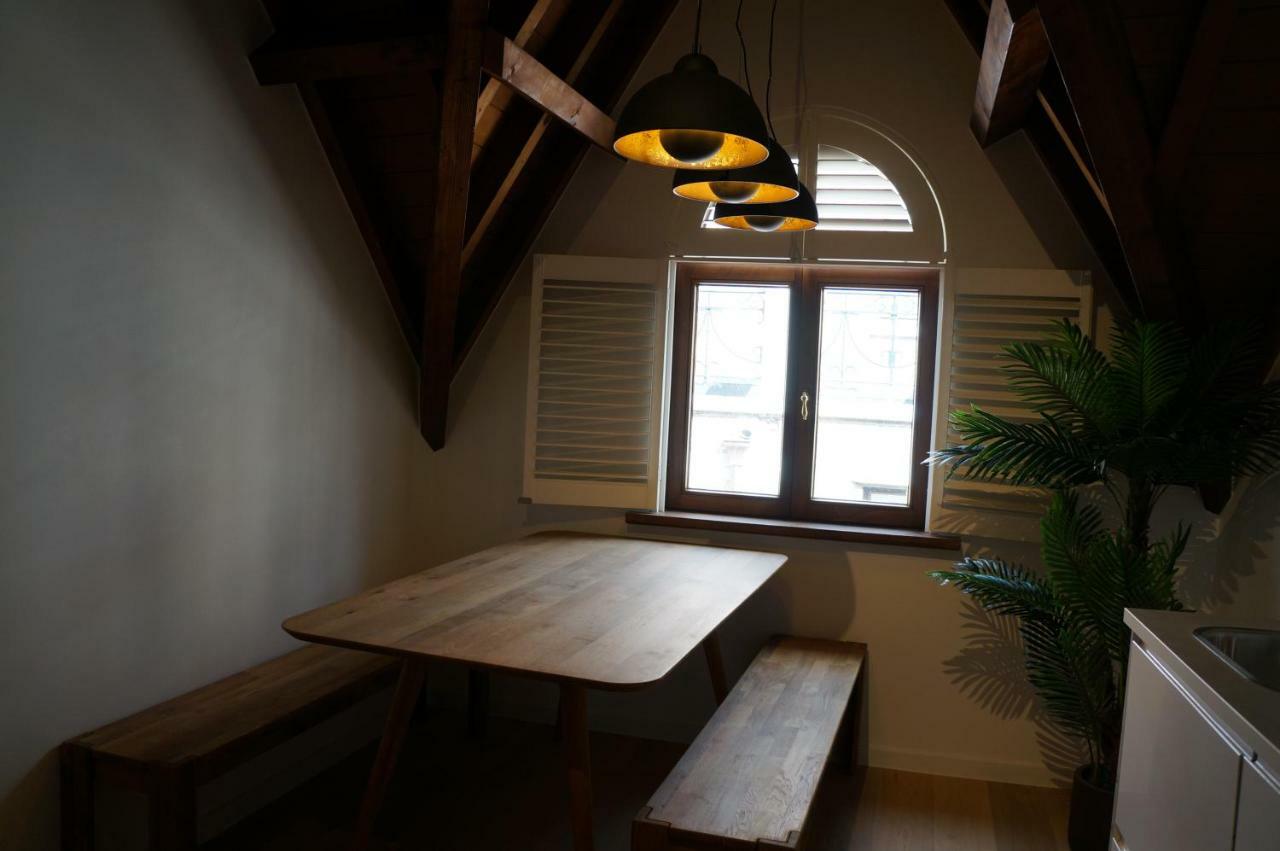 Charming Suites Jan Zonder Vrees Anversa Esterno foto