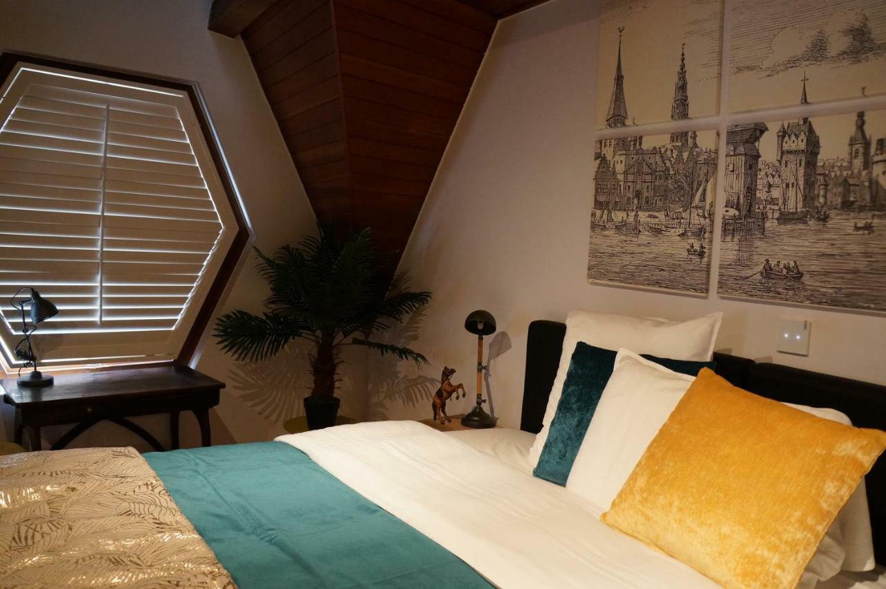 Charming Suites Jan Zonder Vrees Anversa Esterno foto
