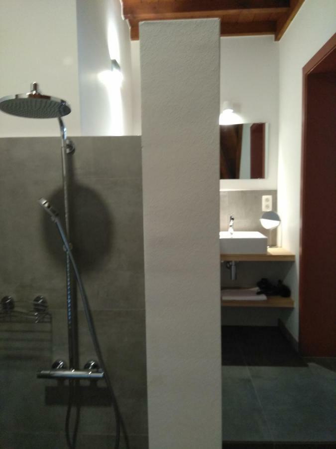Charming Suites Jan Zonder Vrees Anversa Esterno foto