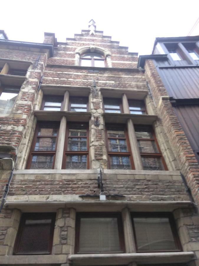 Charming Suites Jan Zonder Vrees Anversa Esterno foto